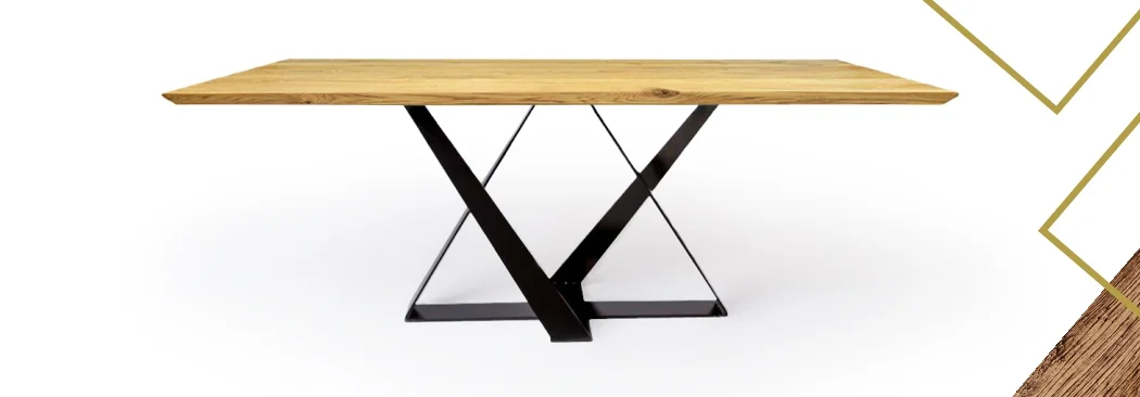 WOODEN TABLE